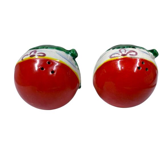 Vintage Anthropomorphic TOMATOES 2 3/4" Salt and Pepper Shakers‎  Japan - Picture 5 of 9